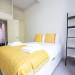Vesto Two Bedroom Notting Hill Apartment Arv